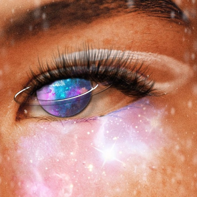 The,sky,(and,space),is,the,limit,in,this,Replay,Challenge!,Take,your,creativity,to,the,moon,and,stars,and,transform,this,edit,into,your,won.