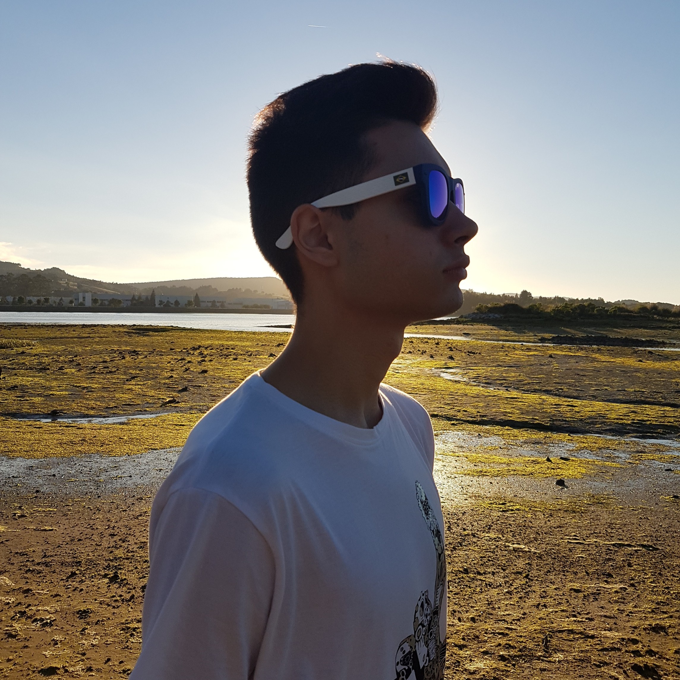 Picsart profile picture for @neutral
