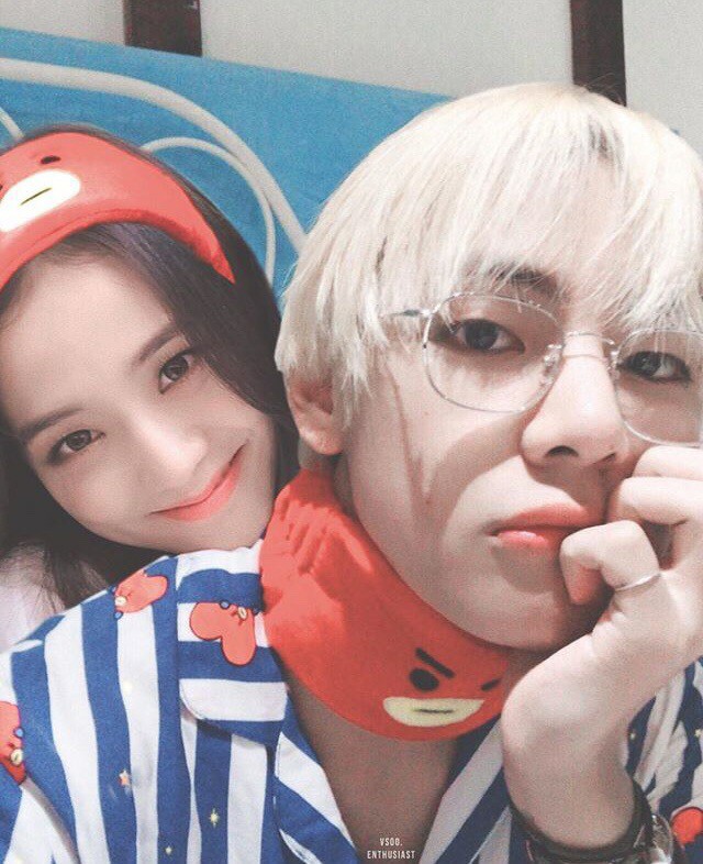 bts blackpink jisoo taehyung chichu v...