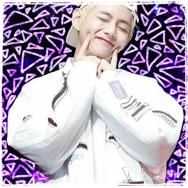 キム テヒョンbtsテヒョンテテ可愛い Btsbtsv Image By Bts Love 1230 キム テヒョンbtsテヒョンテテ可愛い Btsbtsv Image By Bts Love 1230