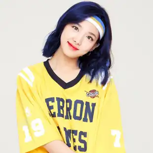 ナヨン 青髪 Twice Nayon イムナヨン ナヨン By Yeri34 ナヨン 青髪 Twice Nayon イムナヨン ナヨン By Yeri34