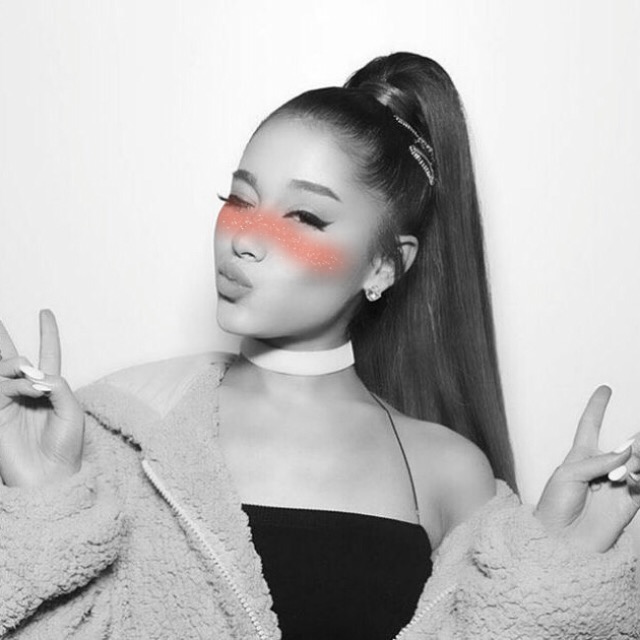 ariana grande blush