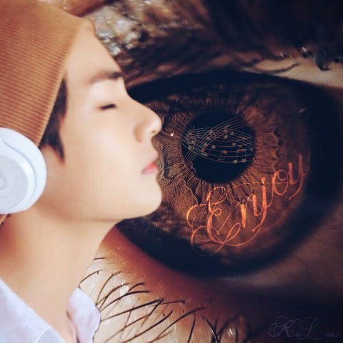 taehyung headphones
