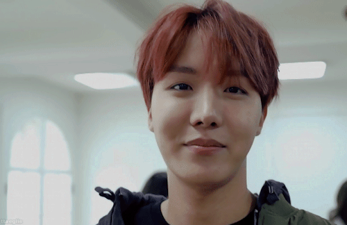 30daysidolchallenge Jhope Smiling Gif By Wang Yiren 30daysidolchallenge Jhope Smiling Gif By Wang Yiren