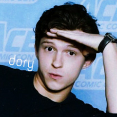 lovely_tomholland